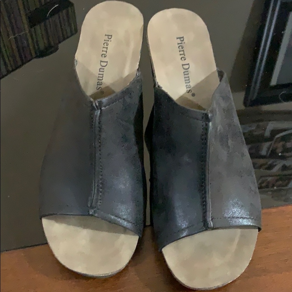 Pierre dumas size 7.5